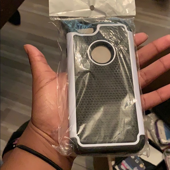 Case - Picture 2 of 2